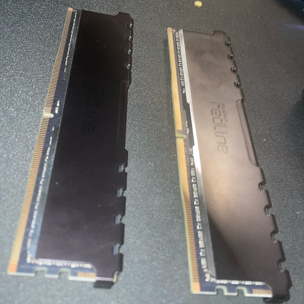 Redline ram 16gbs 4200mgrts speed